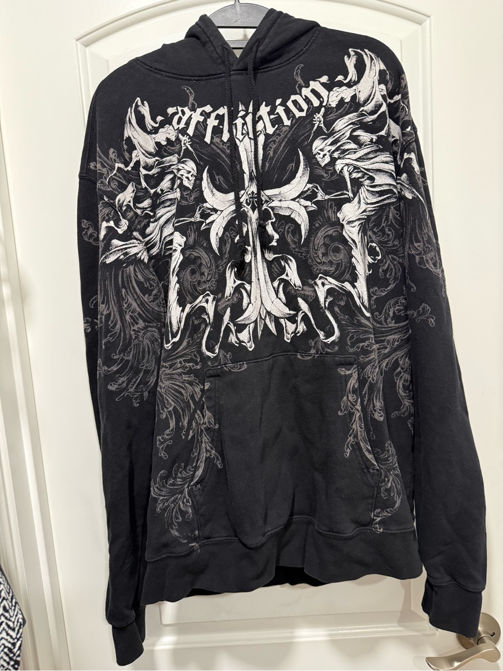 Affliction Black Hoodie with White Gothic Crest Graphic. Men’s Size Large.